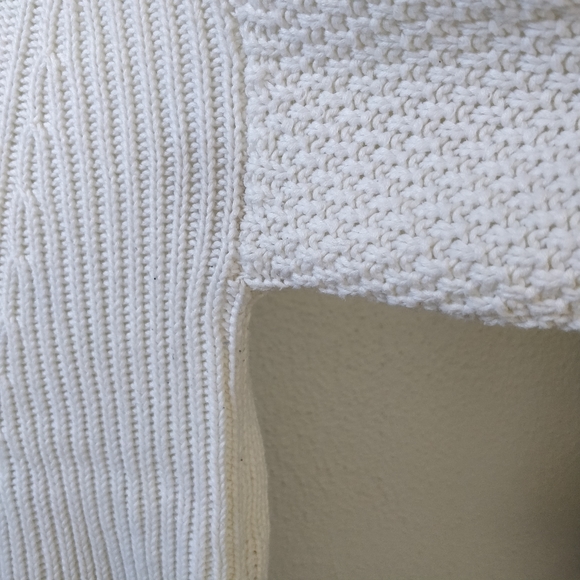 Forever 21 White Knit Sweater - Picture 4 of 6